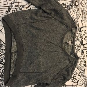 Grey sweatshirt
